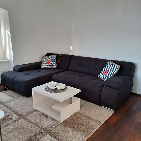 Appartement Niko 1 à Mali Lošinj Extérieur photo