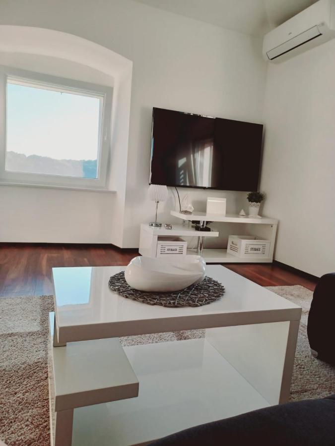 Appartement Niko 1 à Mali Lošinj Extérieur photo